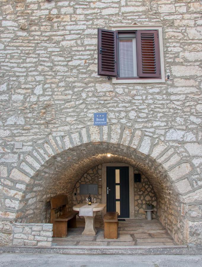 Holiday Home Volta Rakalj Экстерьер фото
