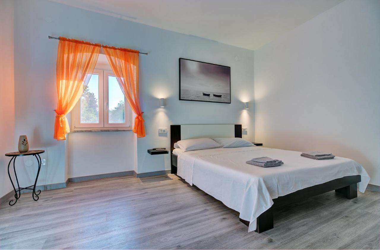 Holiday Home Volta Rakalj Экстерьер фото