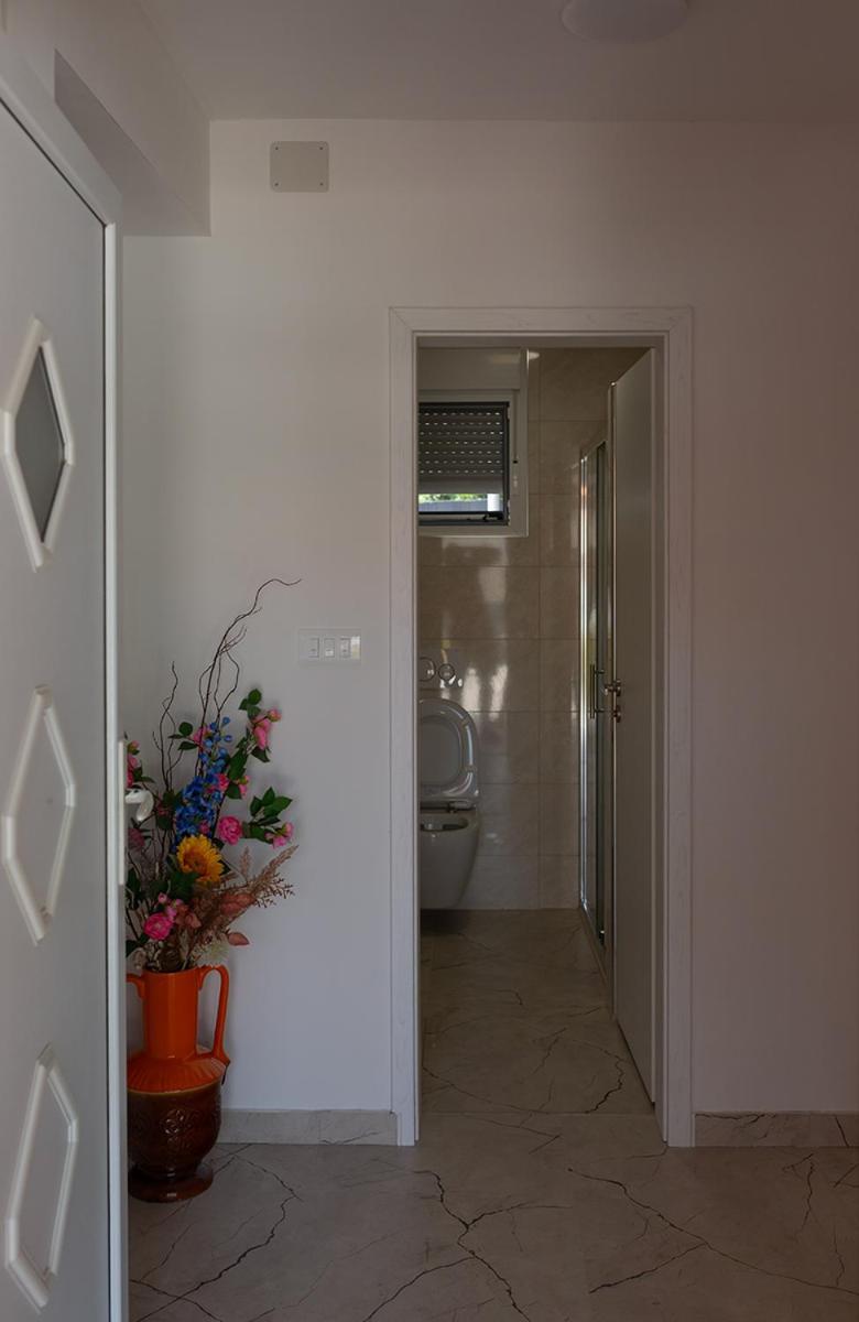 Holiday Home Volta Rakalj Экстерьер фото